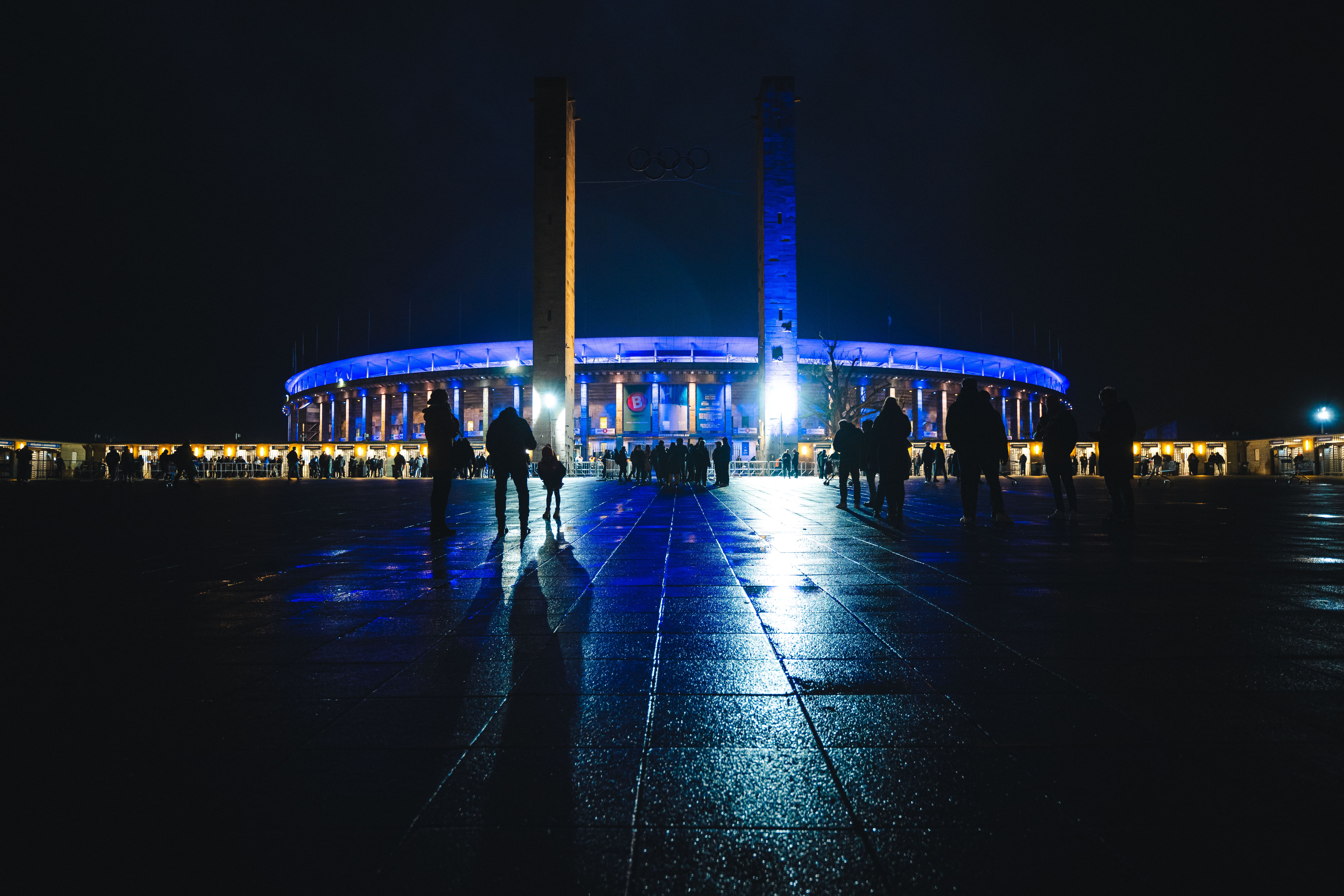 Das Olympiastadion am Abend.