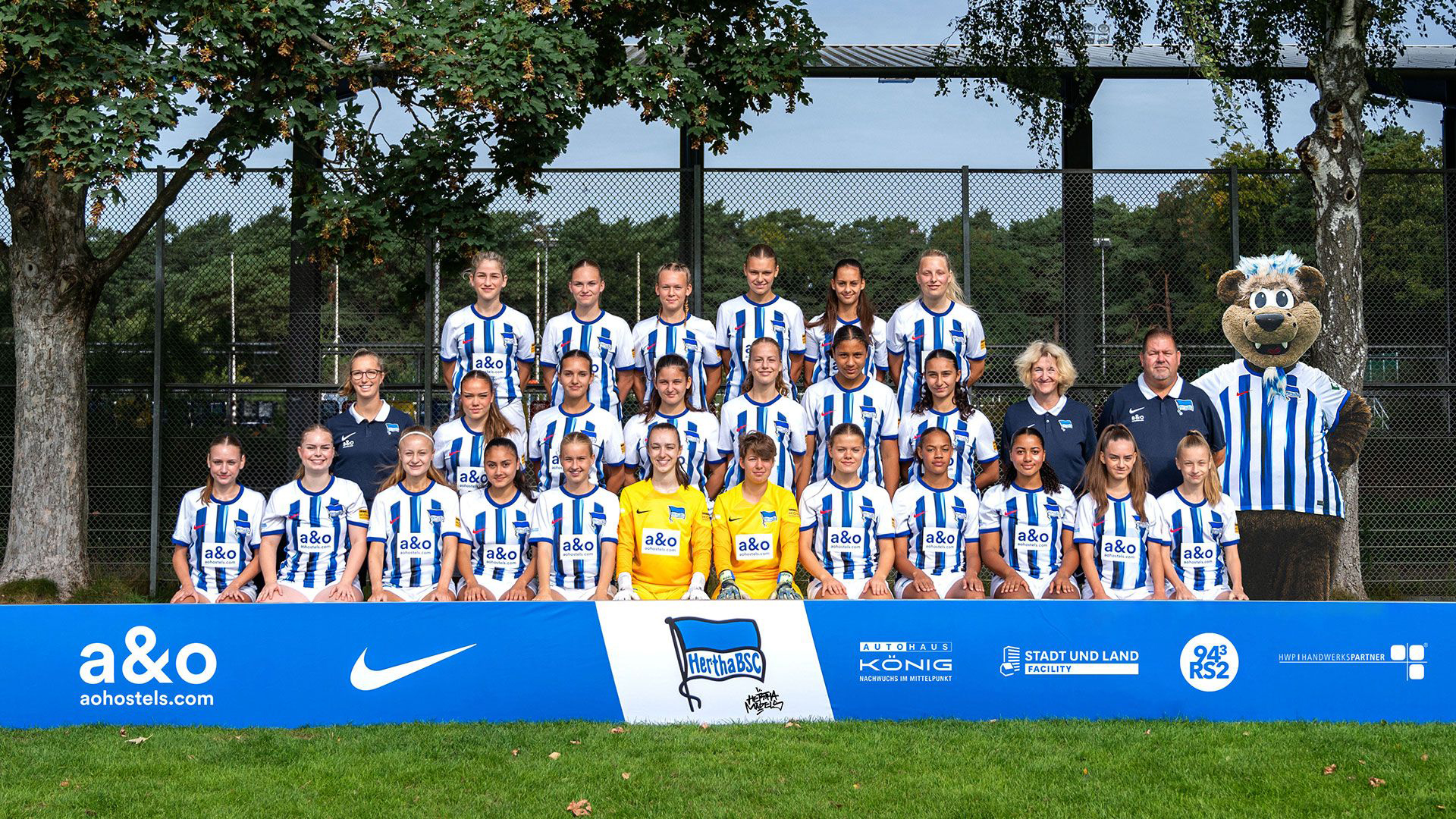 Das Mannschaftsfoto unserer U17-Mädchen der Saison 2023/24.