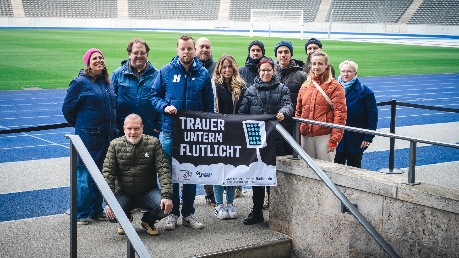 Die Projektgruppe im Olympiastadion.