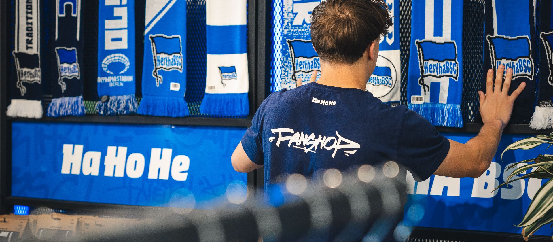 Fanshop Geschäftsstelle.