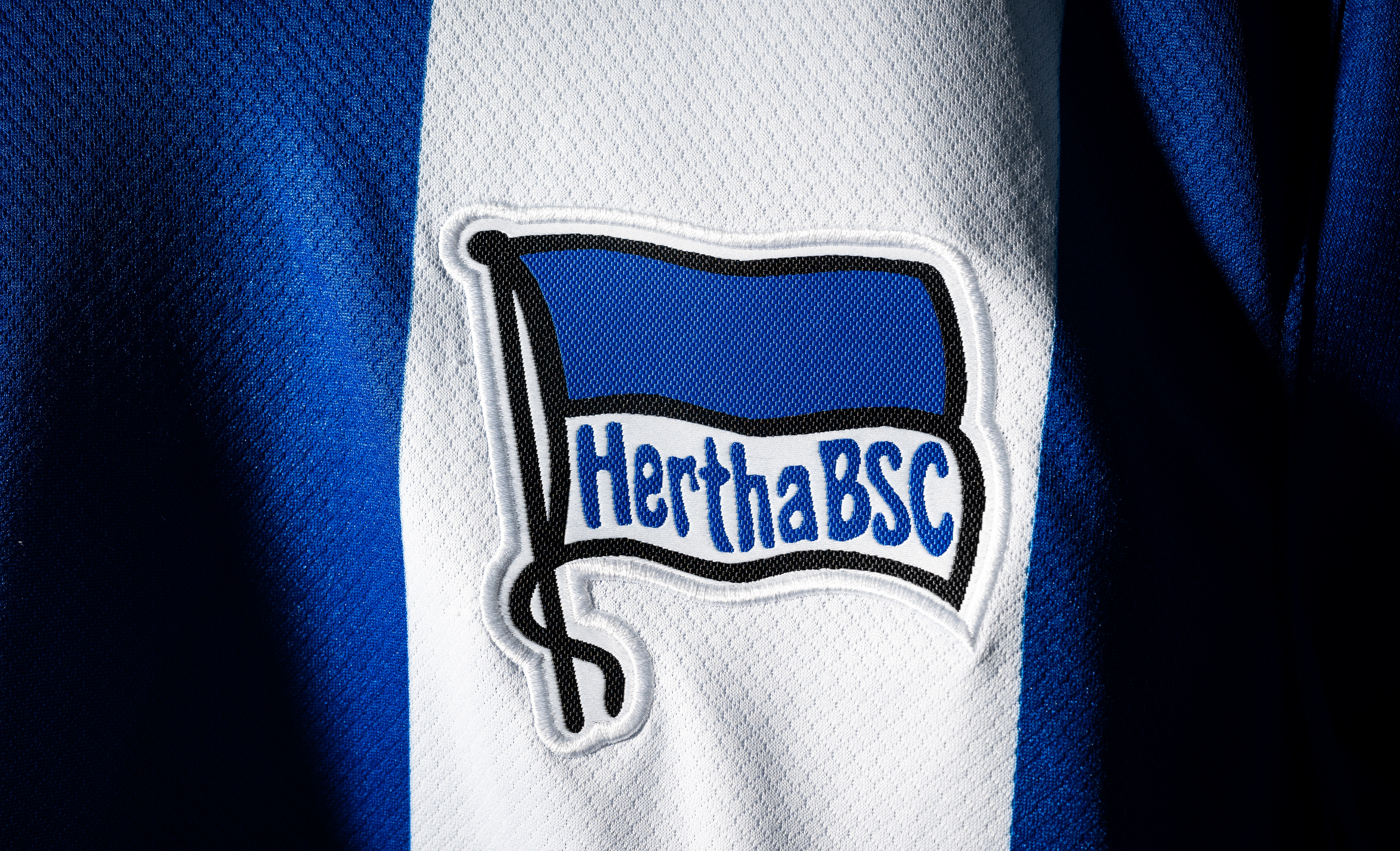 Die Hertha-Fahne auf dem Trikot.