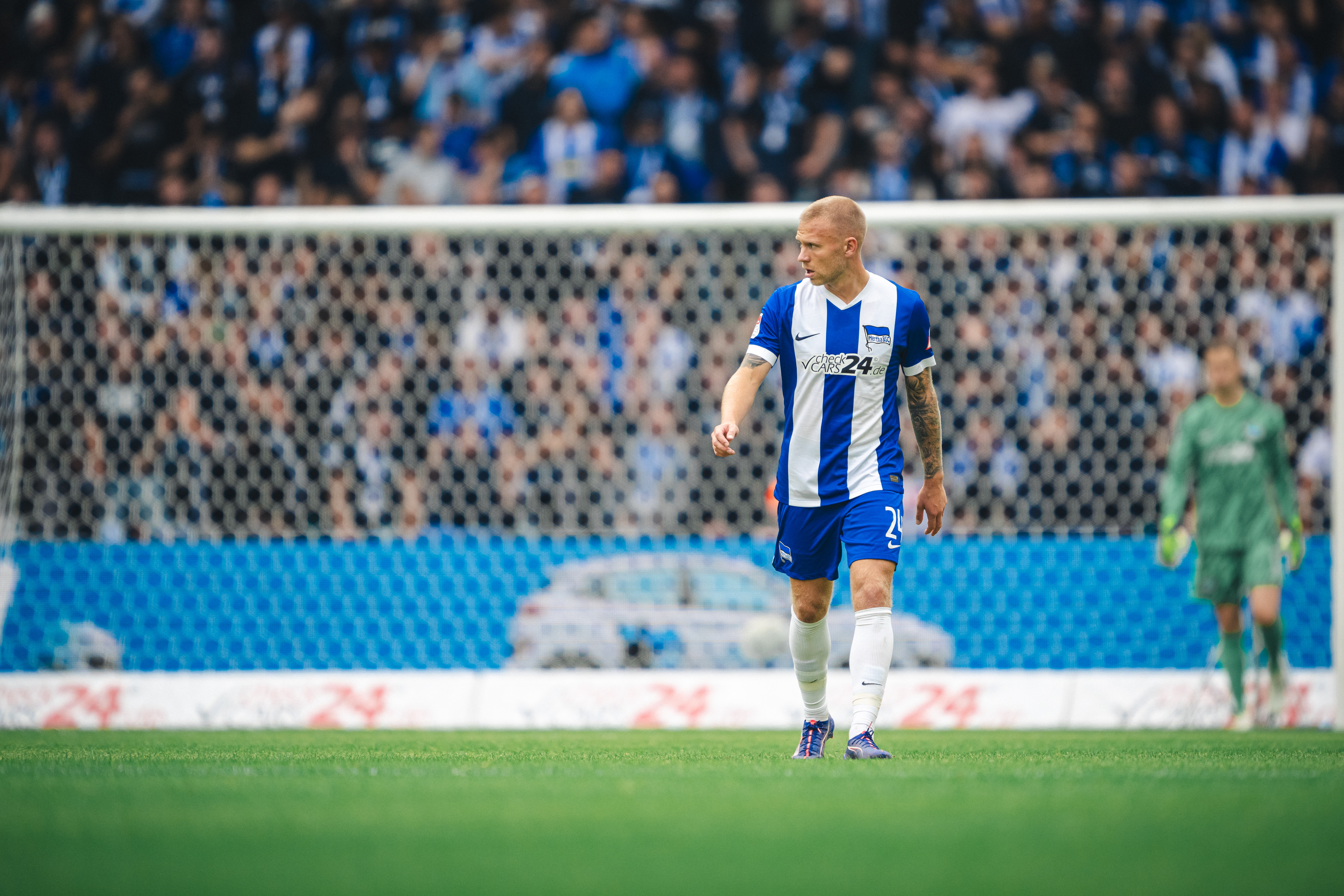 Jón Dagur Thorsteinsson im Heimspiel gegen Fortuna Düsseldorf.