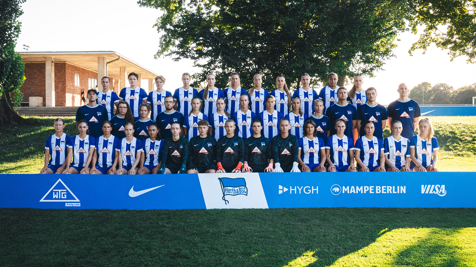 Das Teamfoto unserer 1. Frauen