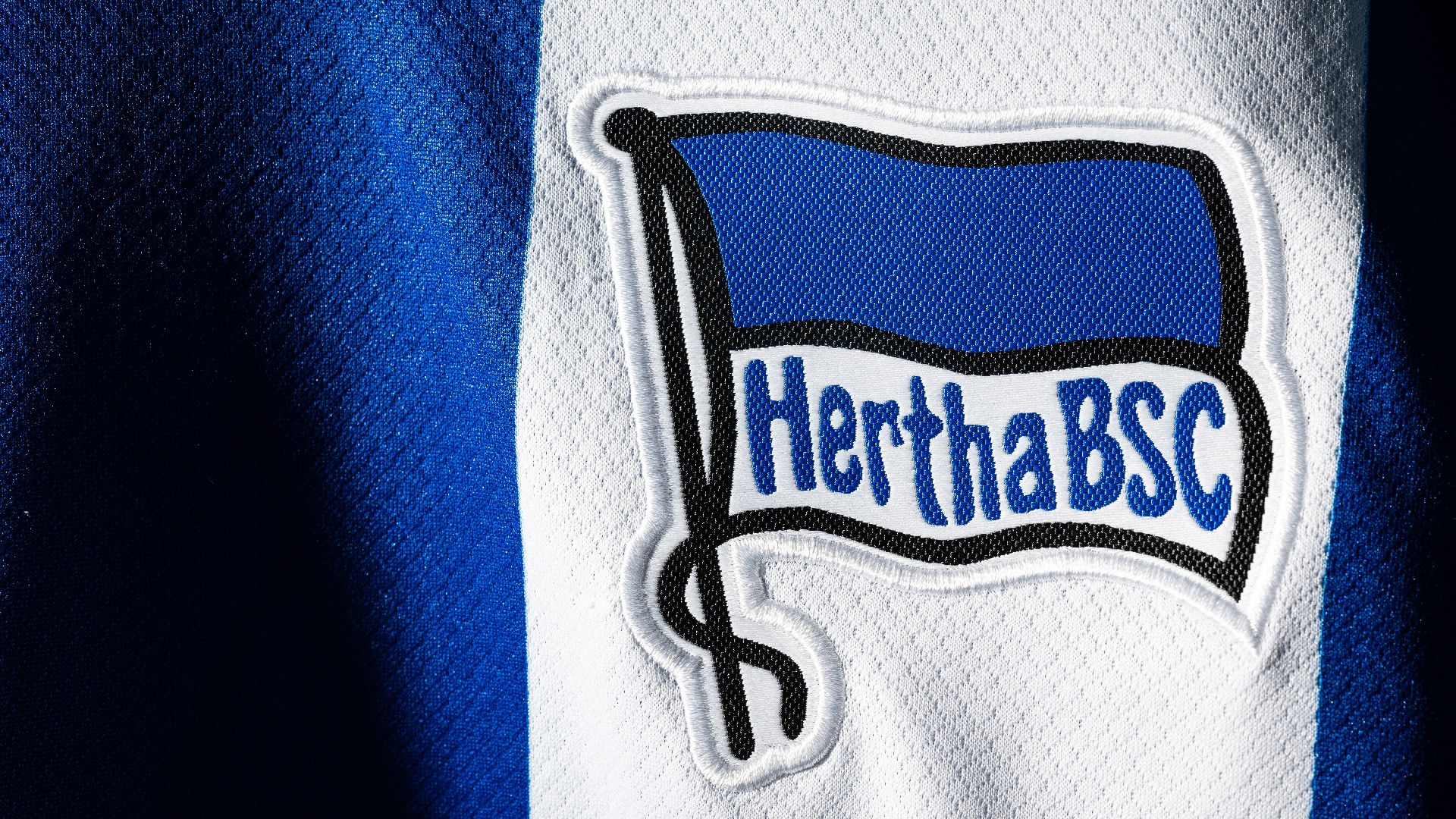 Die Hertha-Fahne auf dem Trikot.