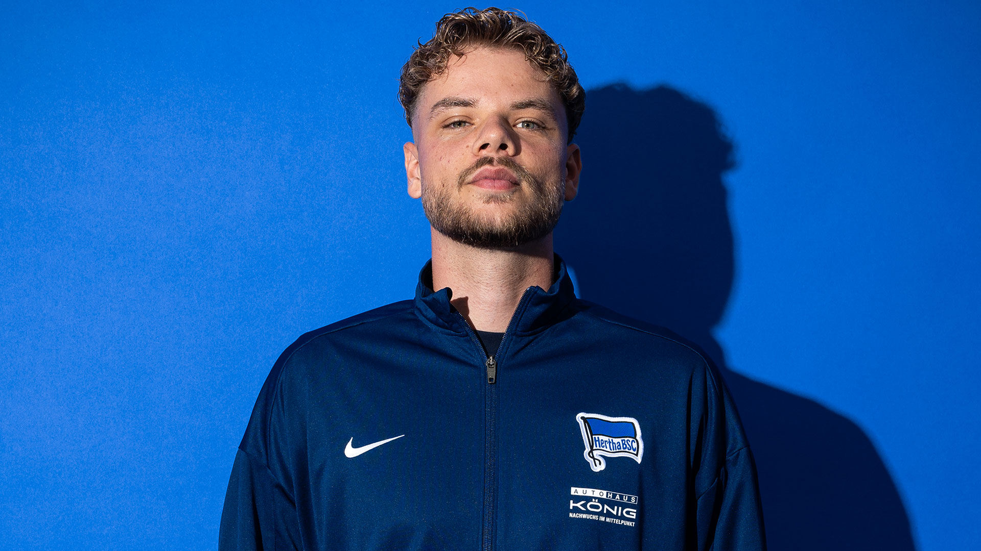 Porträtbild von Luca Widmayer