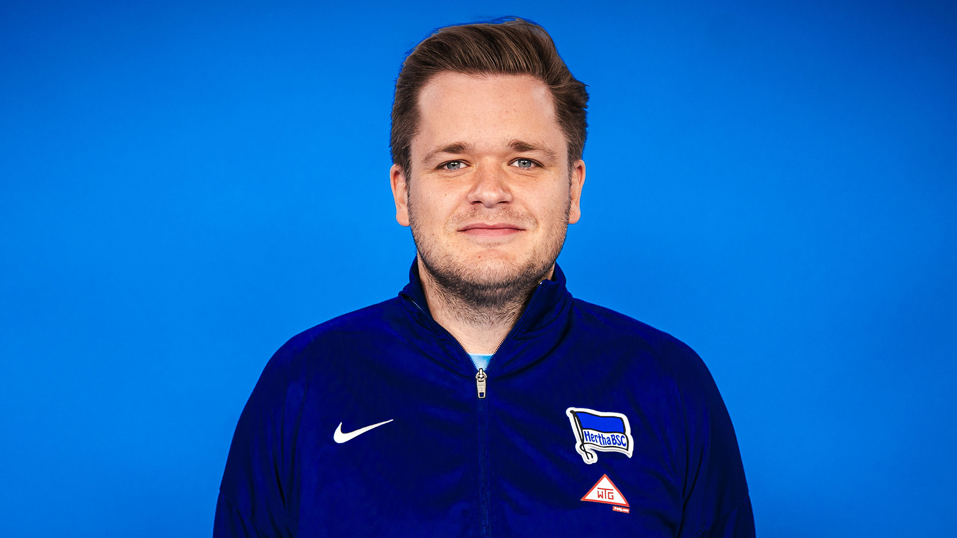 Porträtbild von Lukas Beermann
