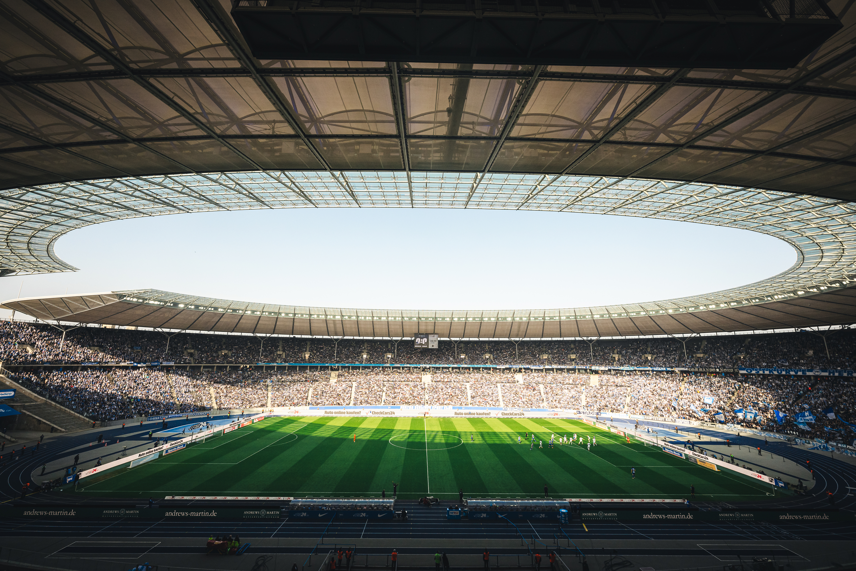 Volle Ränge bei einem Heimspiel im Olympiastadion.