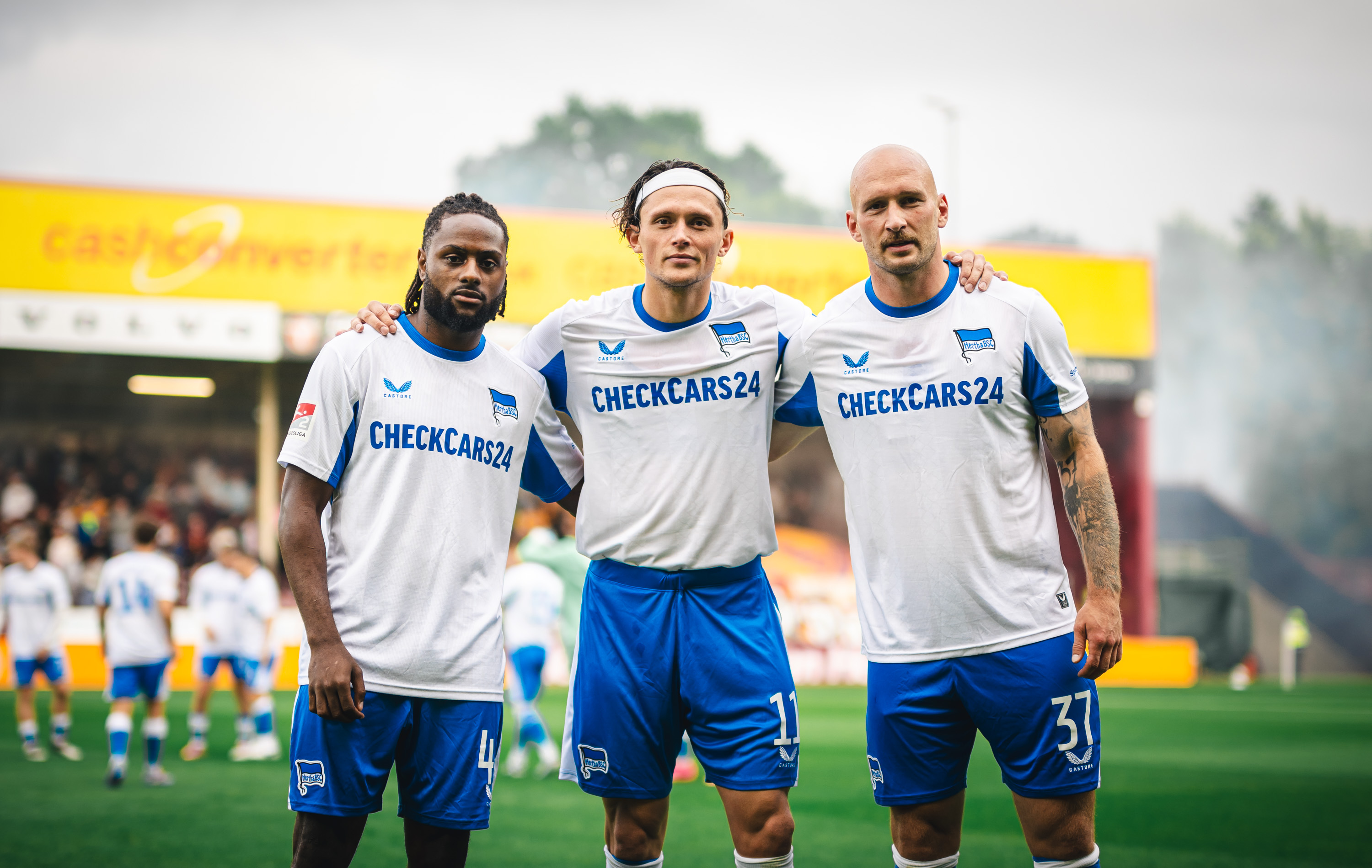 Unser Mannschaftsrat: Deyo Zeefuik, Kapitän Fabian Reese, Toni Leistner.