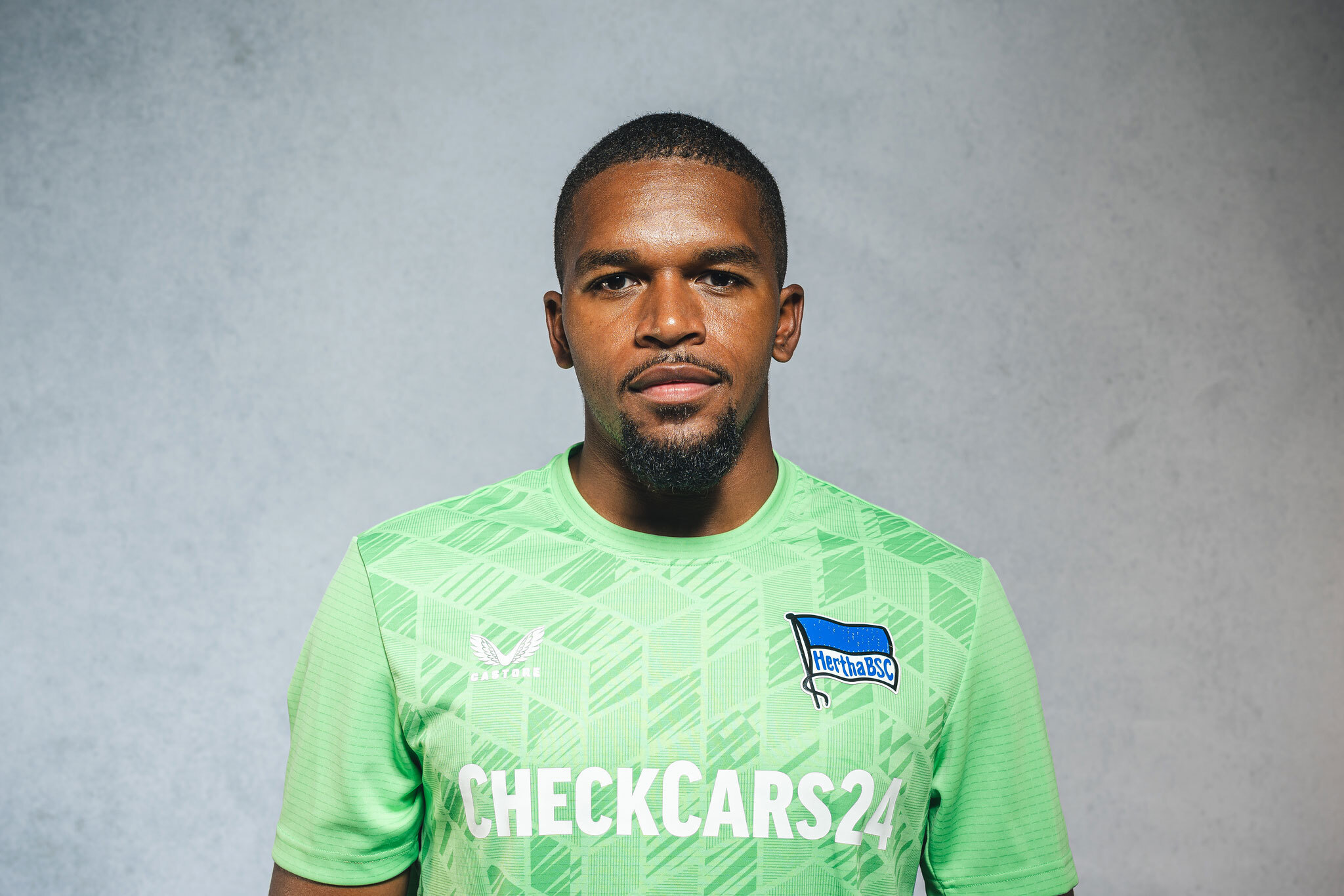 Nash-Daniel Amankona
