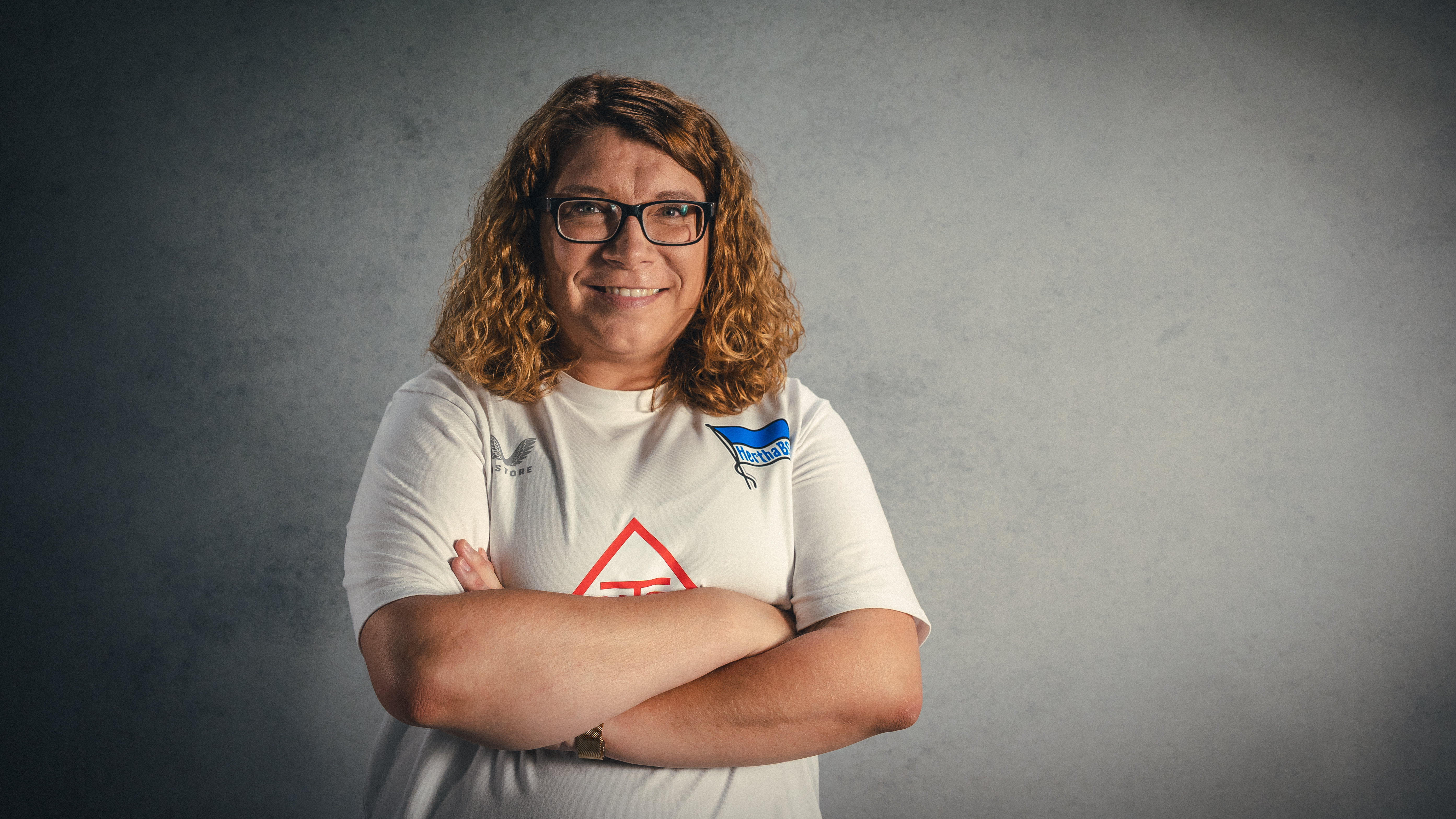 Porträtbild von Simone Hedke.