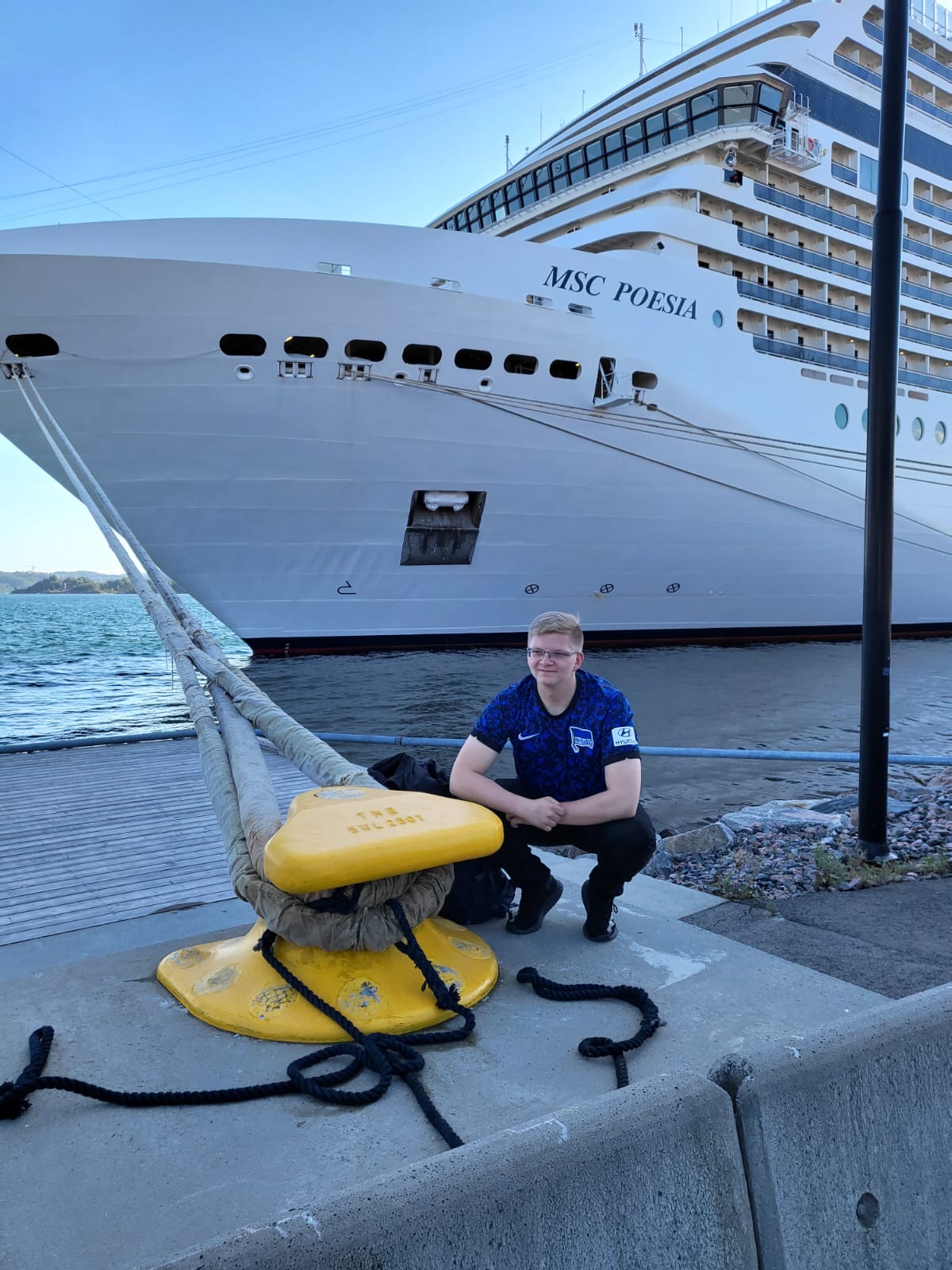 Hertha-Fan Leon Stimming im Urlaub.