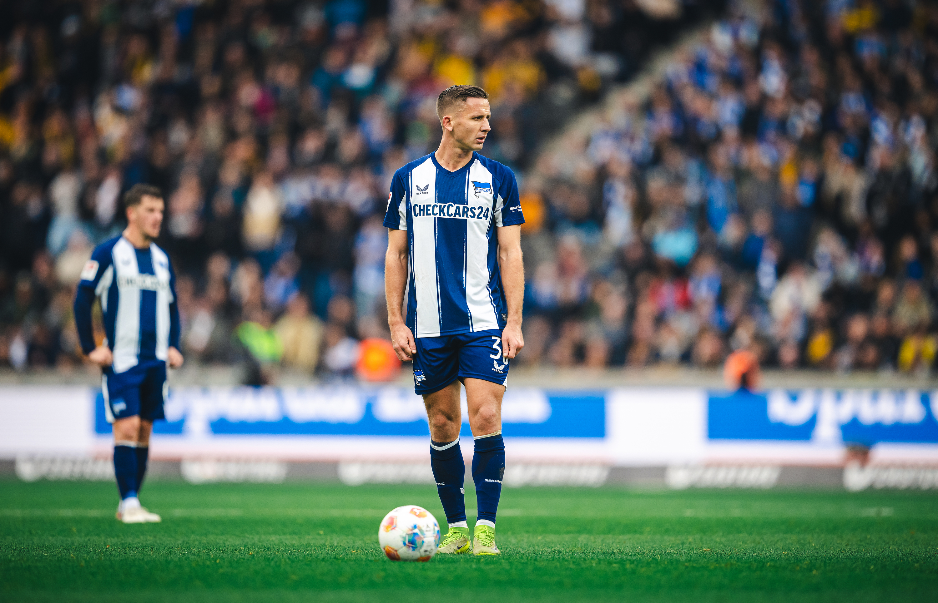 Paul Seguin mit Ball am Fuß.