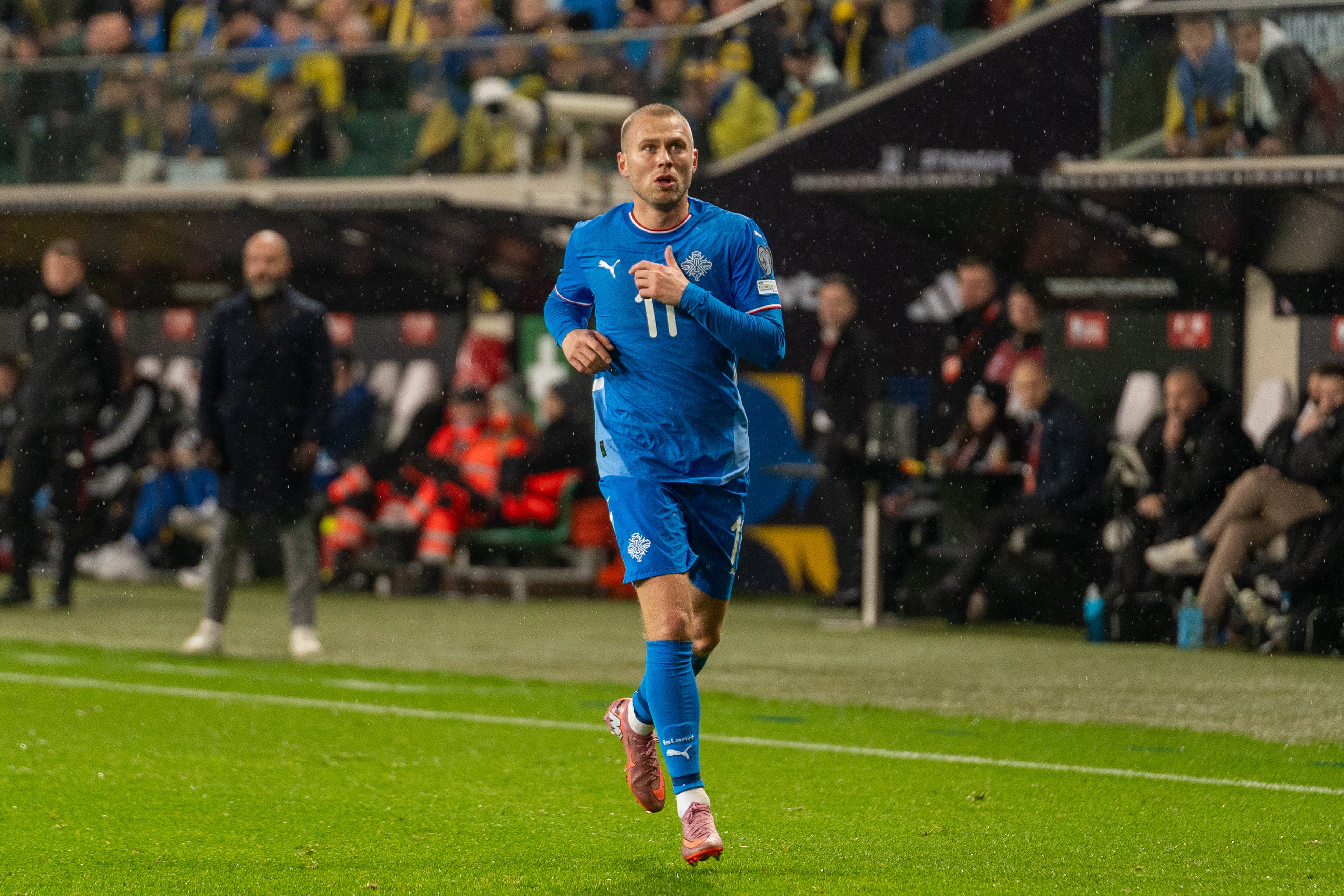 Jón Dagur Thorsteinsson in Aktion für Island.