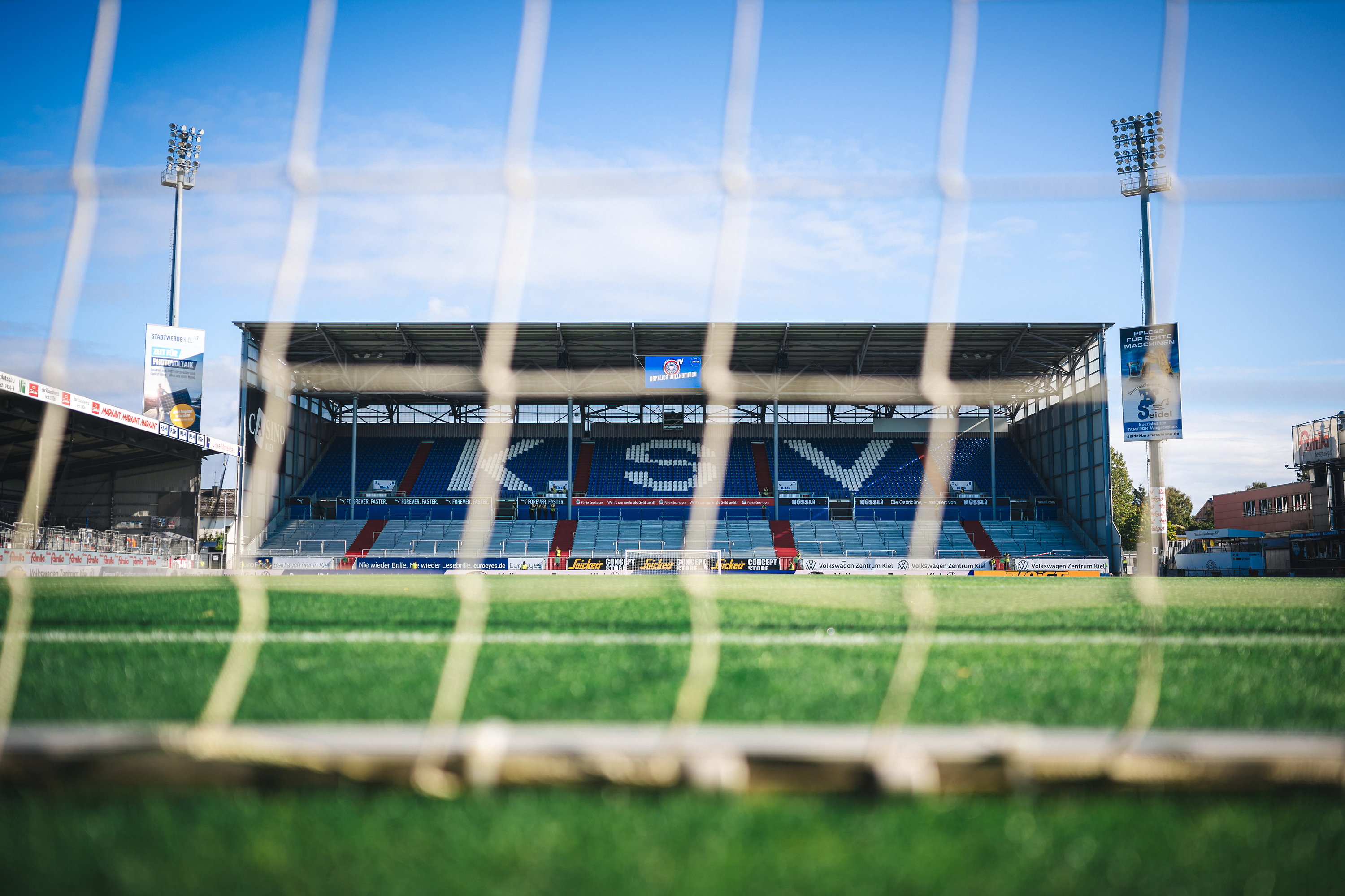 Das Holstein-Stadion in Kiel.