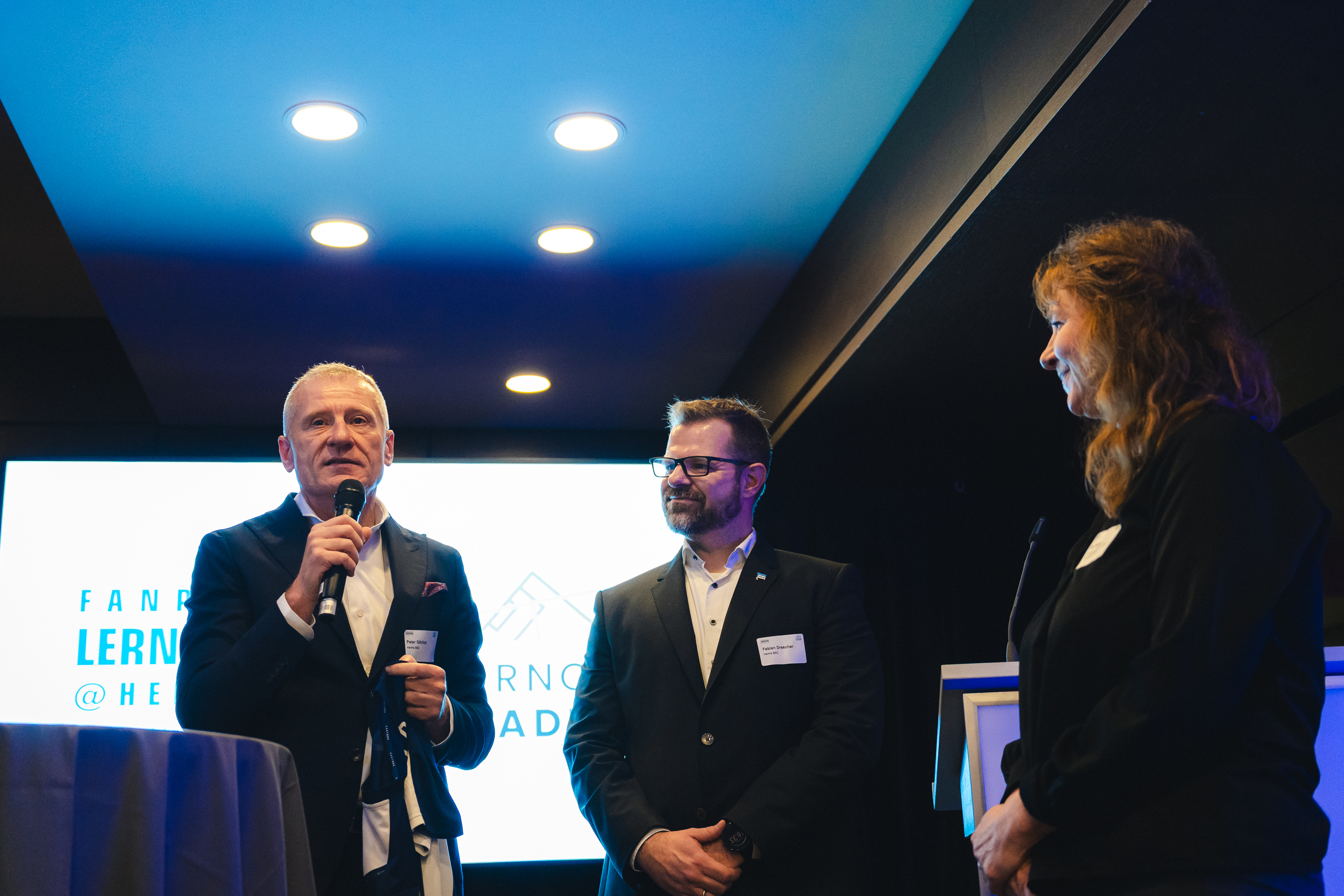 Dr. Peter Görlich und Fabian Drescher bei der Jubiläumsfeier des Lernzentrums.