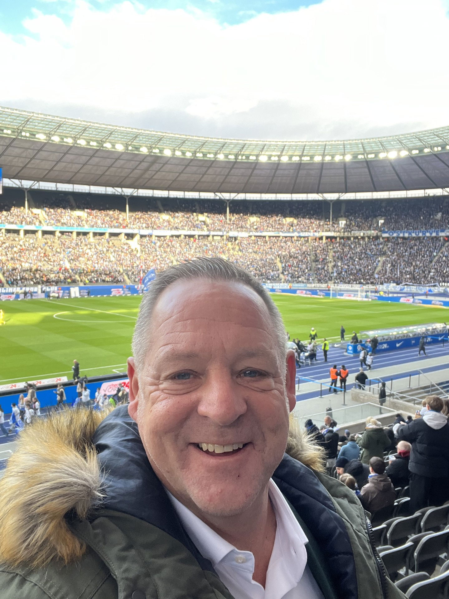 Hans-Georg Felder im Olympiastadion.