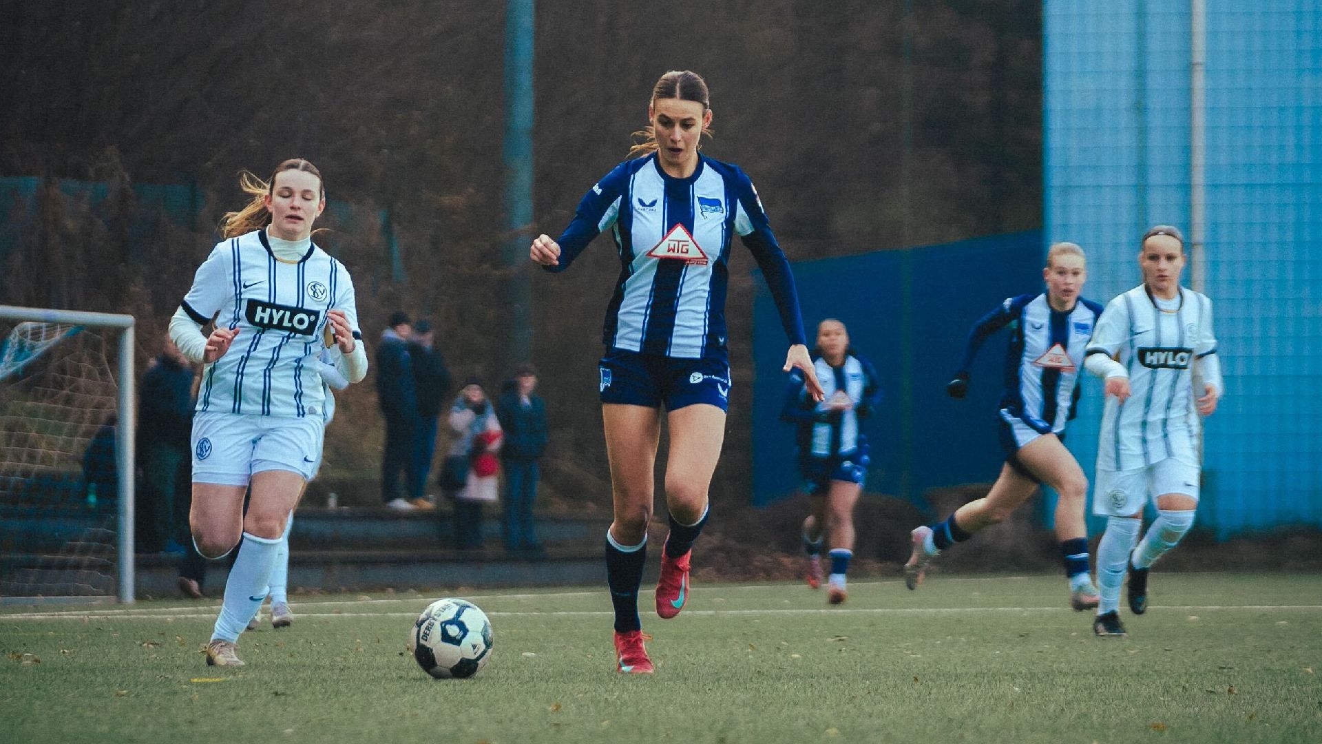 Testspielszene unserer Herthanerinnen gegen die SV Elversberg.