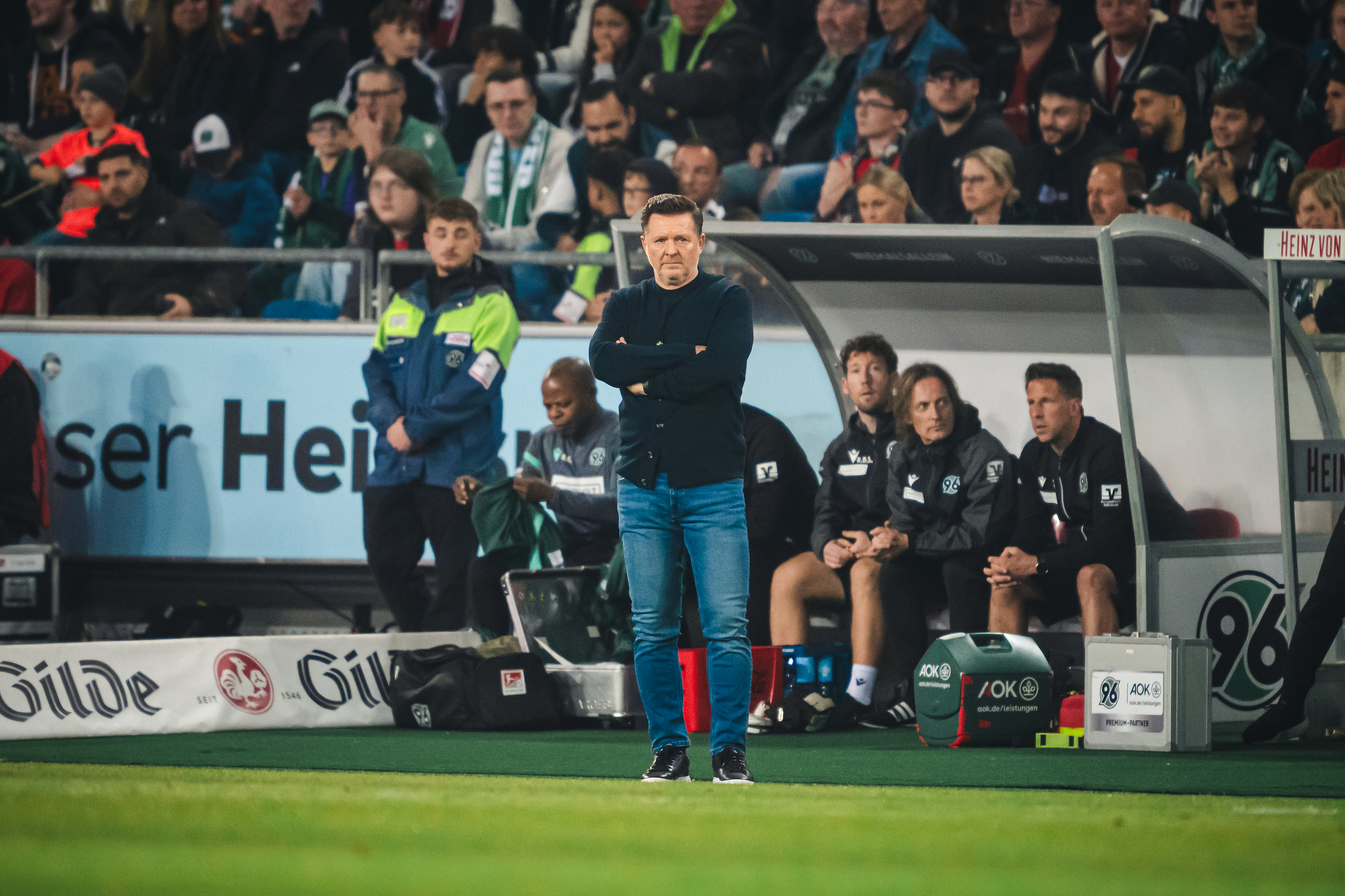 Christian Titz an der Seitenlinie.