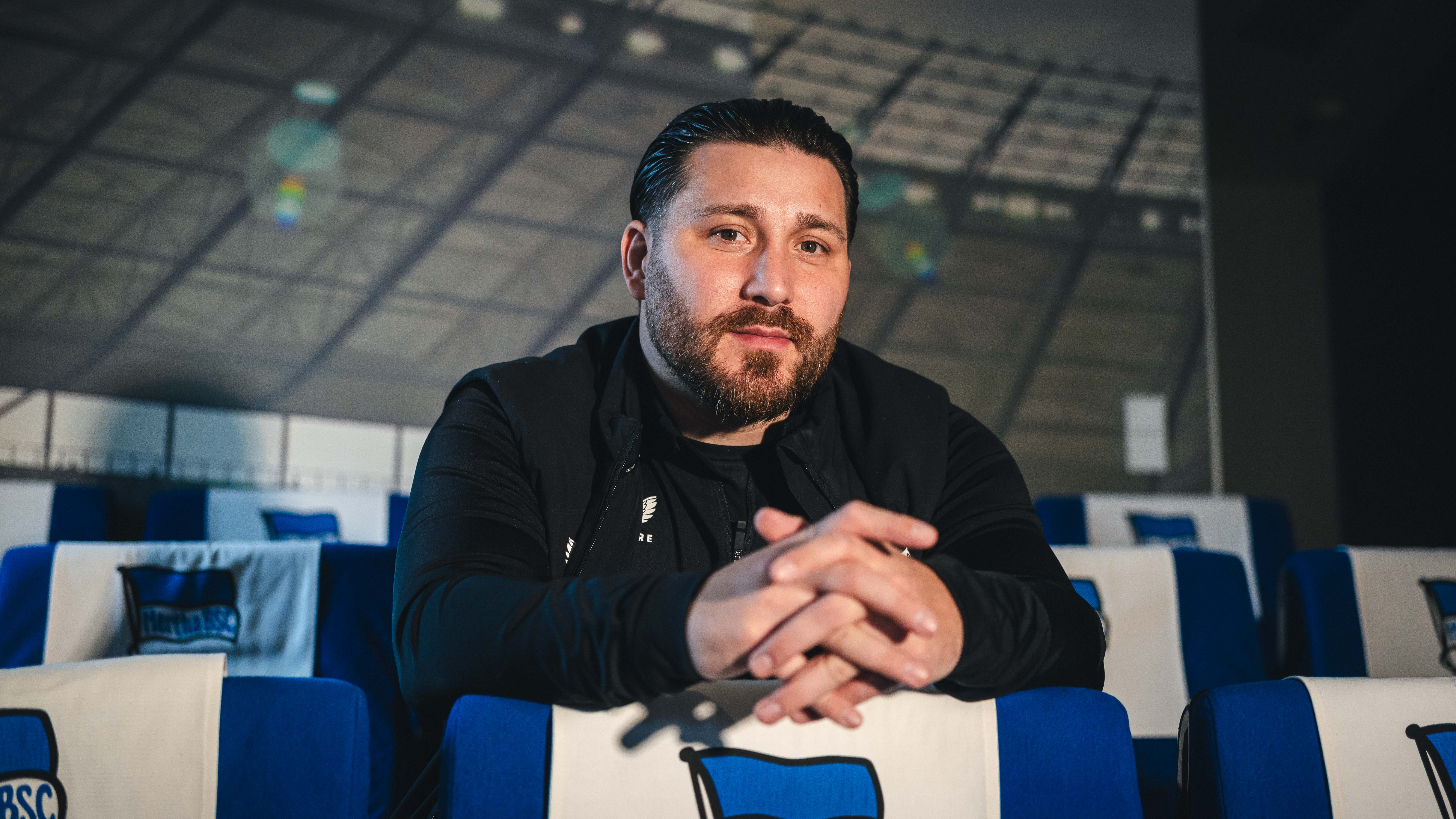 Tunay Torun im Kino der Akademie.