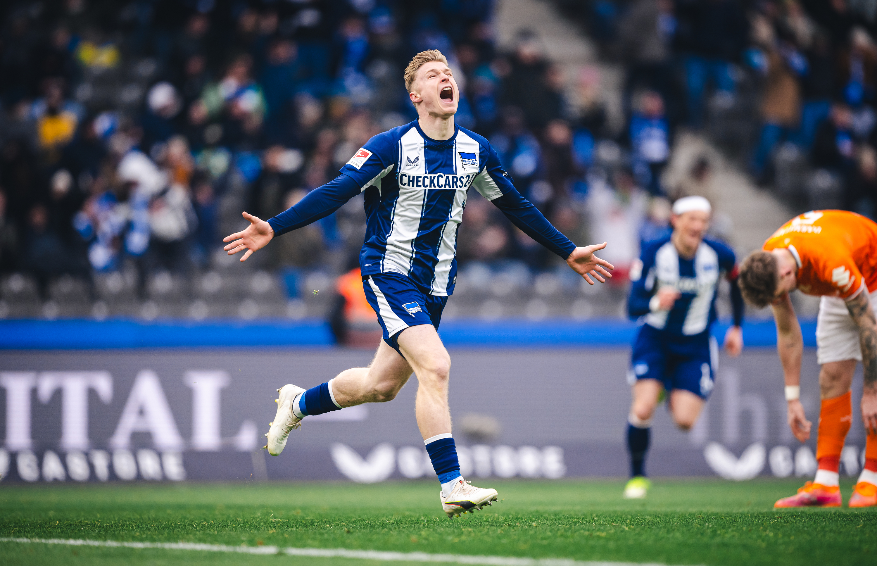 Julian Eitschberger.