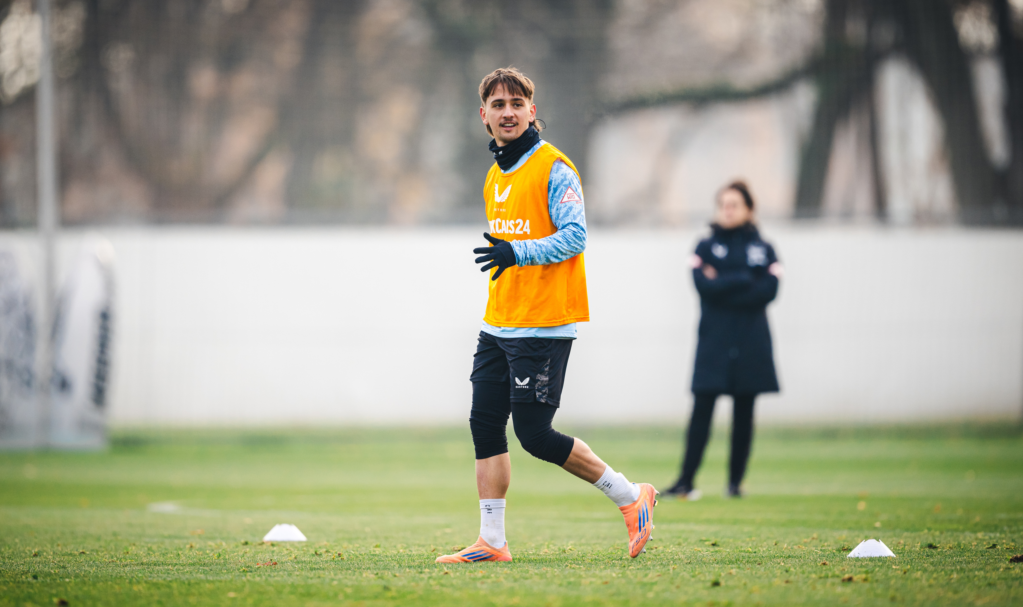 Michał Karbownik beim Training.