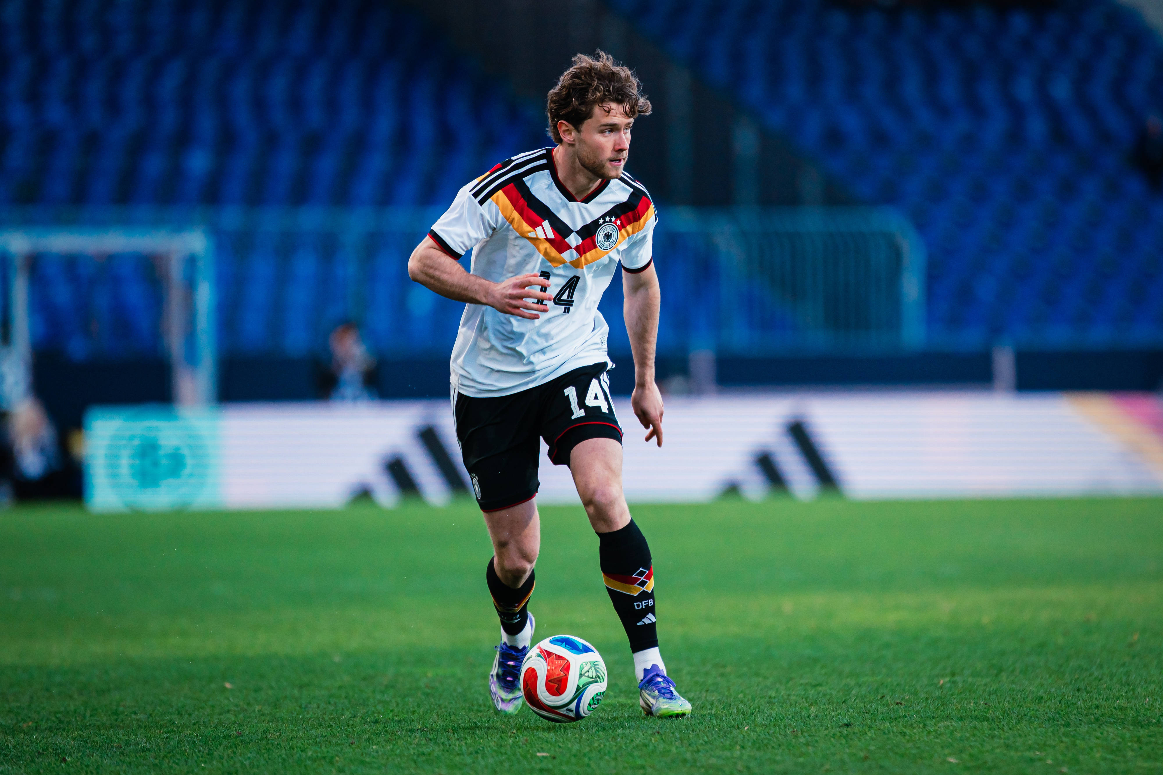 Linus Gechter im Trikot des DFB.