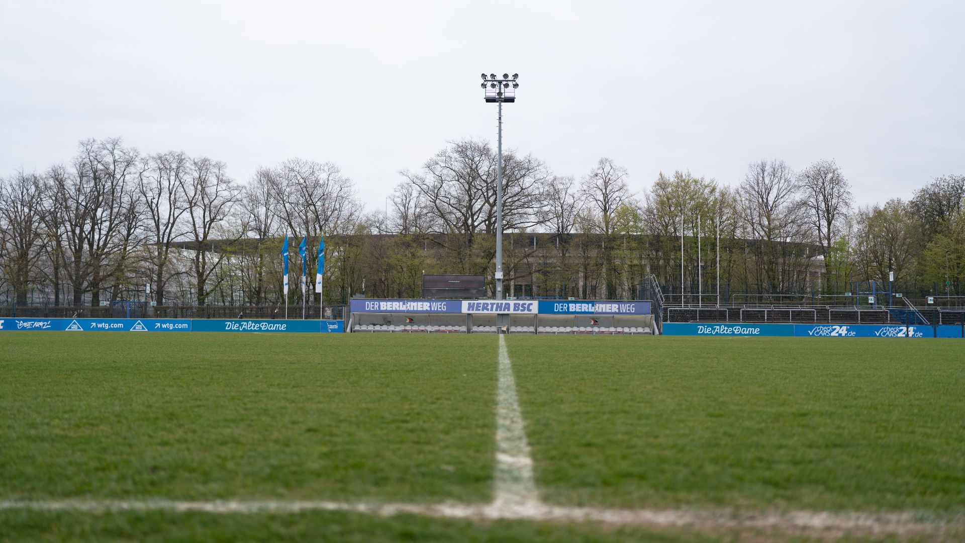 Das Stadion auf dem Wurfplatz/Amateurstadion.