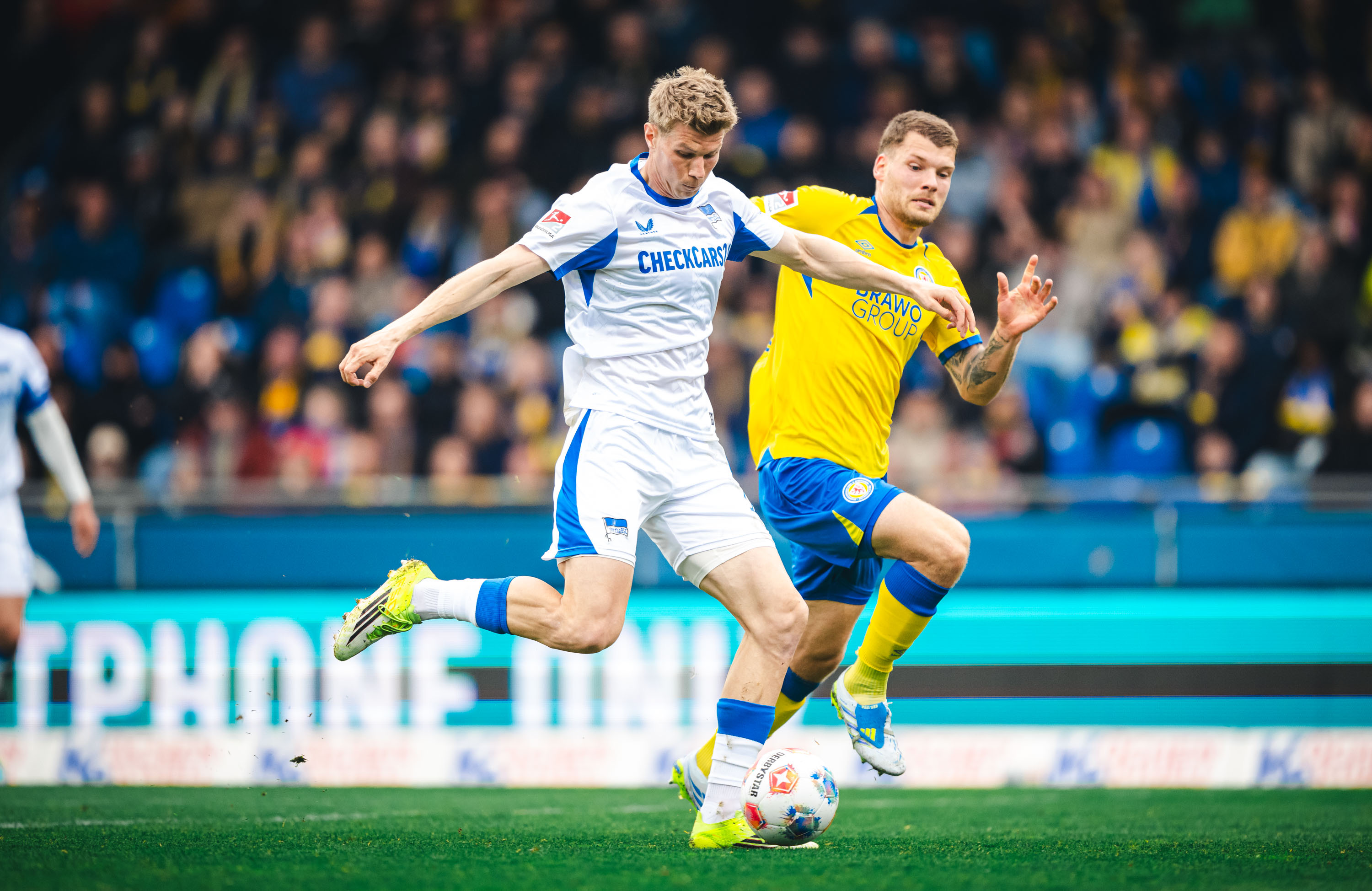 Luca Schuler bei einem Abschluss.