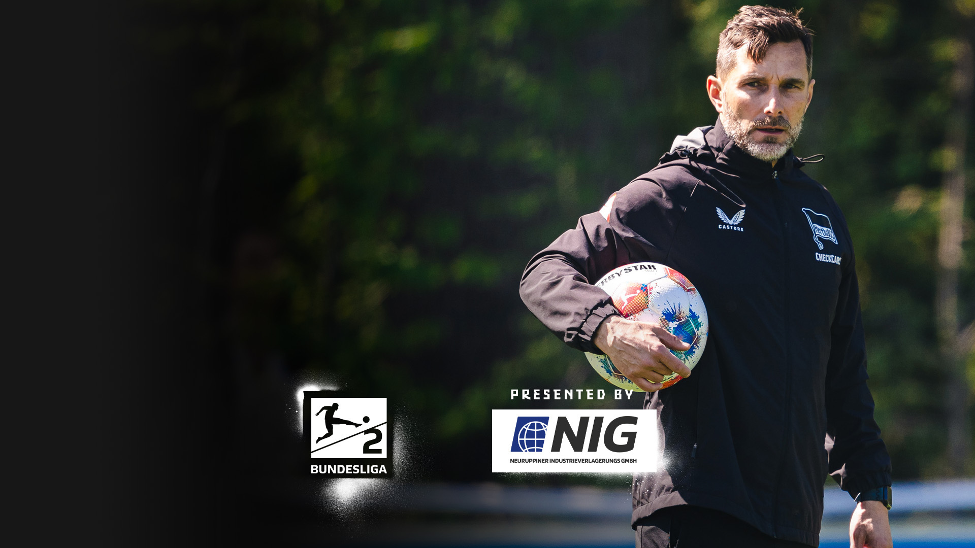 Stefan Leitl auf dem Trainingsplatz.