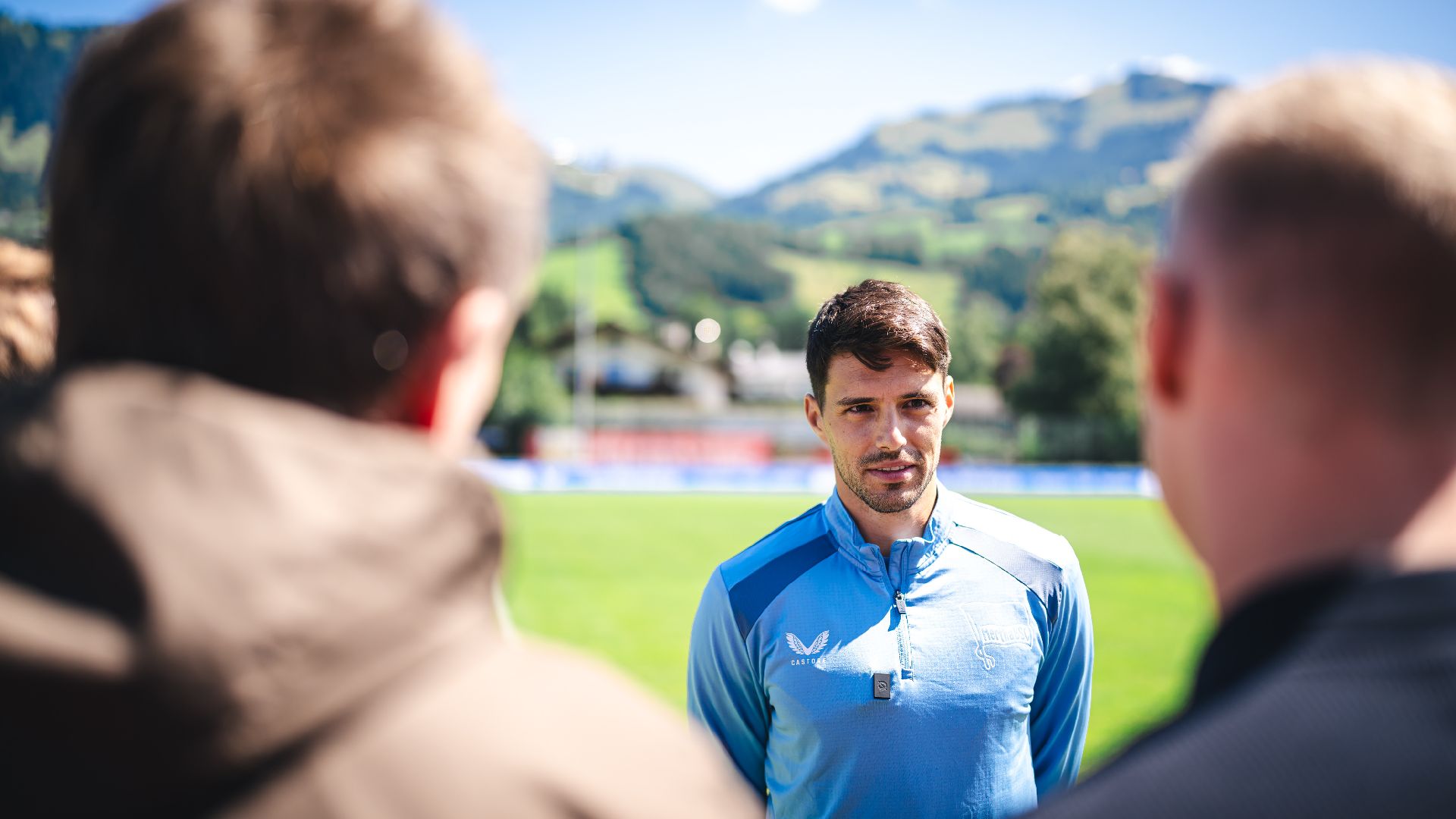 Josip Brekalo in einer Medienrunde in Kitzbühel.