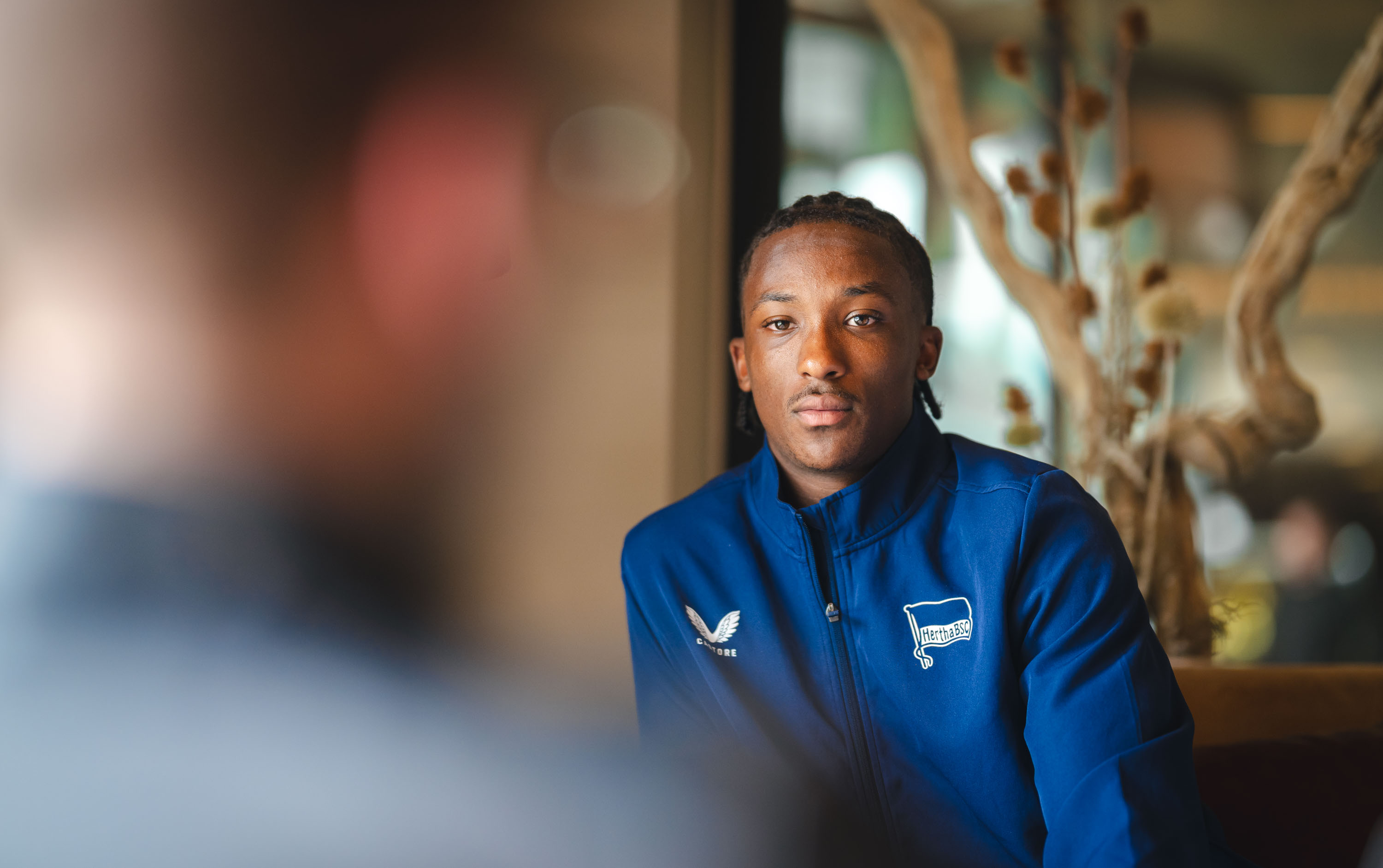 Jelani Ndi im Interview.