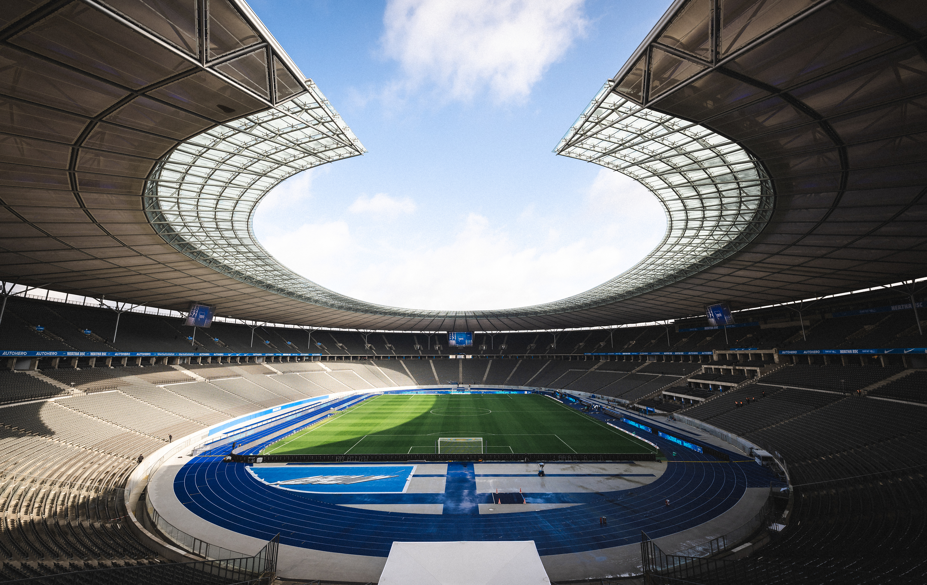 Blick in Olympiastadion.
