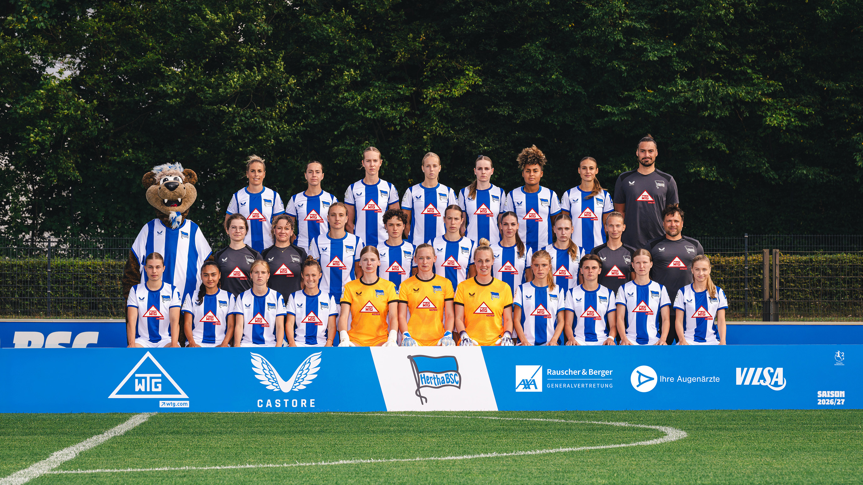 Unsere 1. Frauen in der Saison 2026/27.
