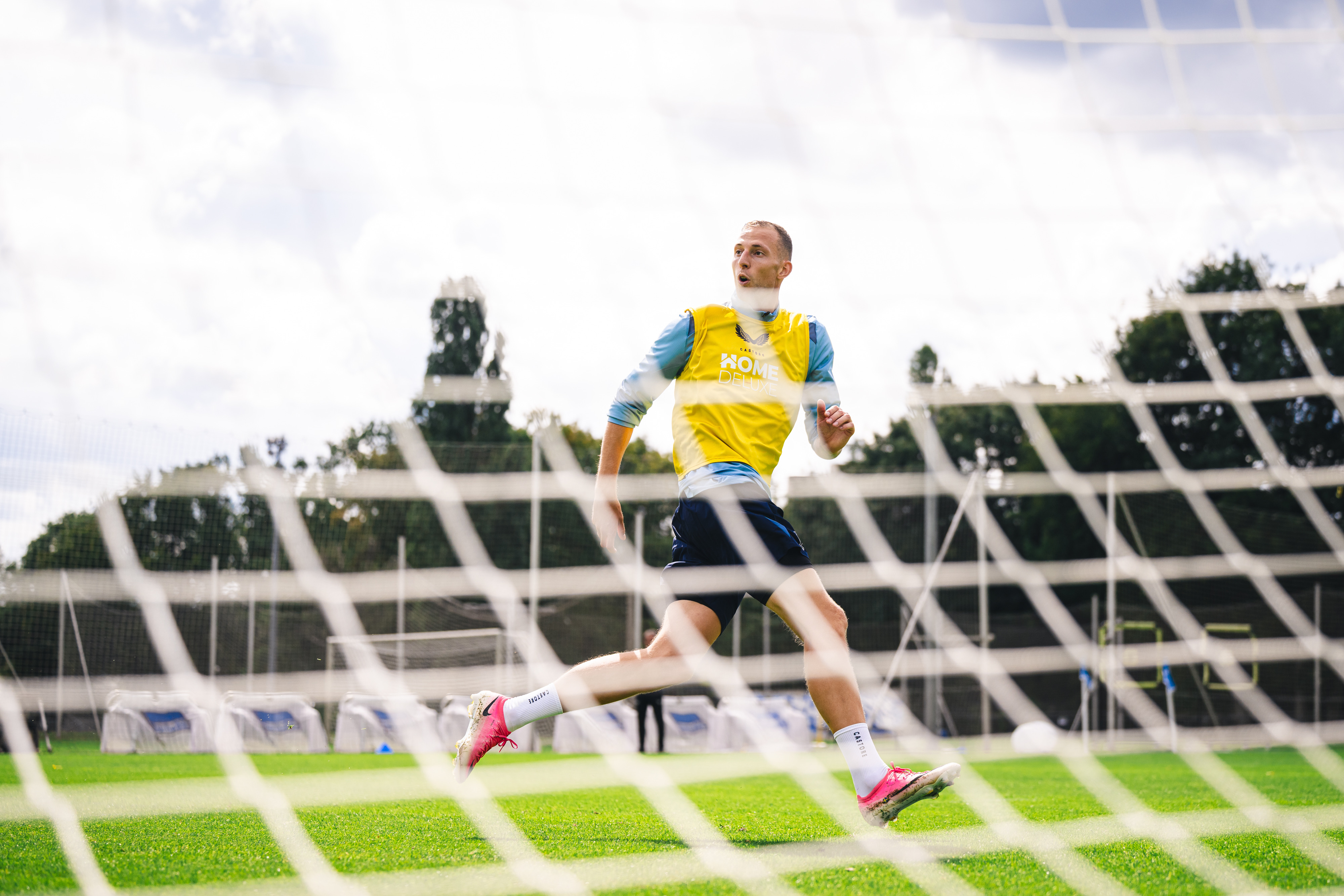 Gustaf Nilsson bei seinem ersten Training bei Hertha BSC.