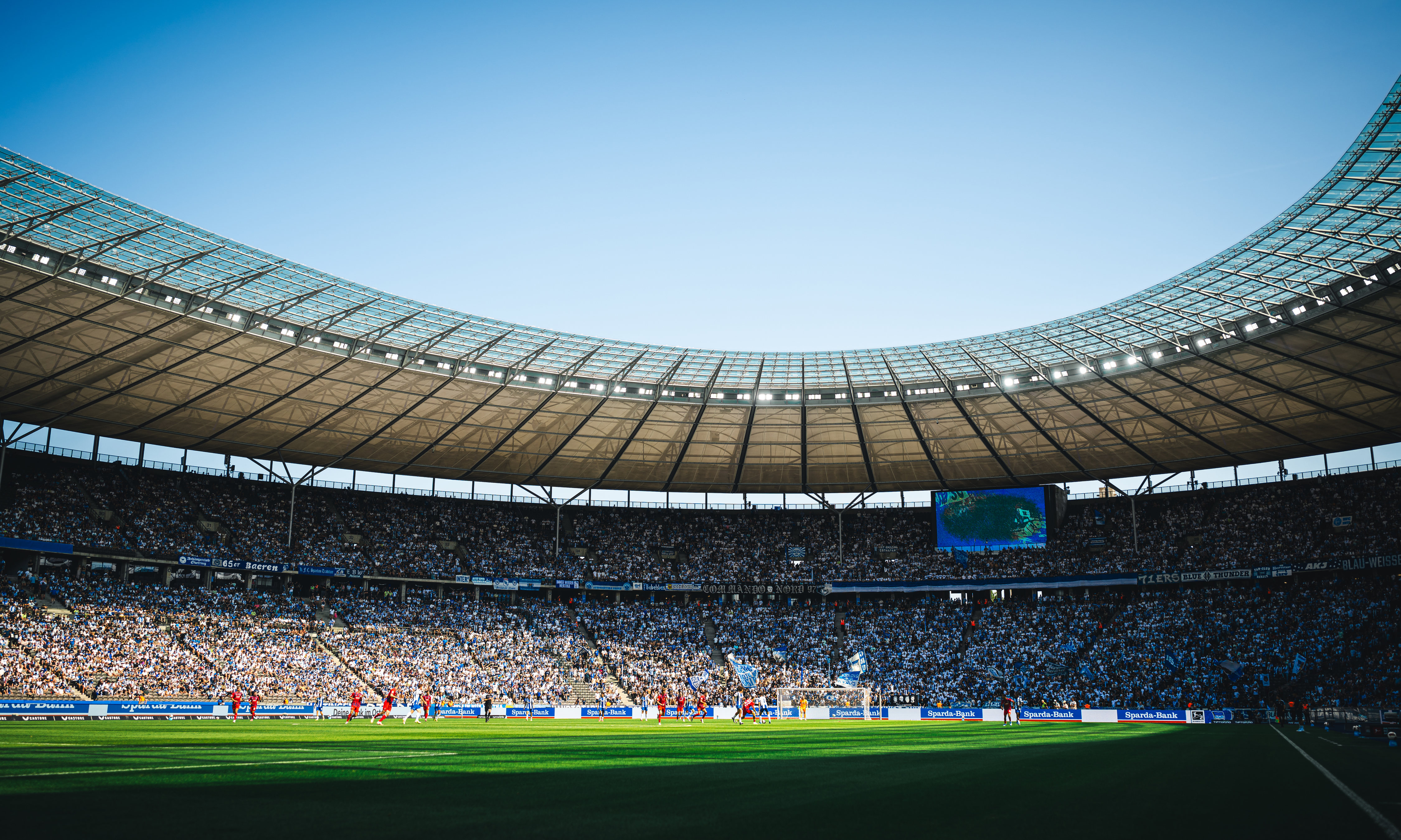 Das Olympiastadion von innen.