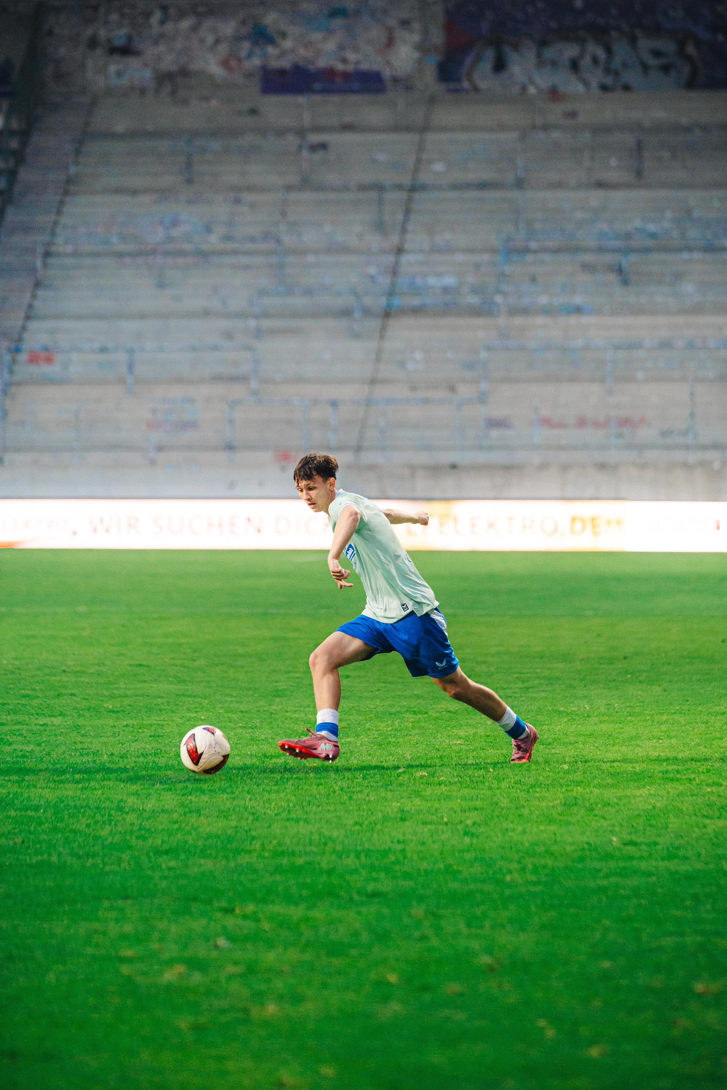 Maris Schößler am Ball.