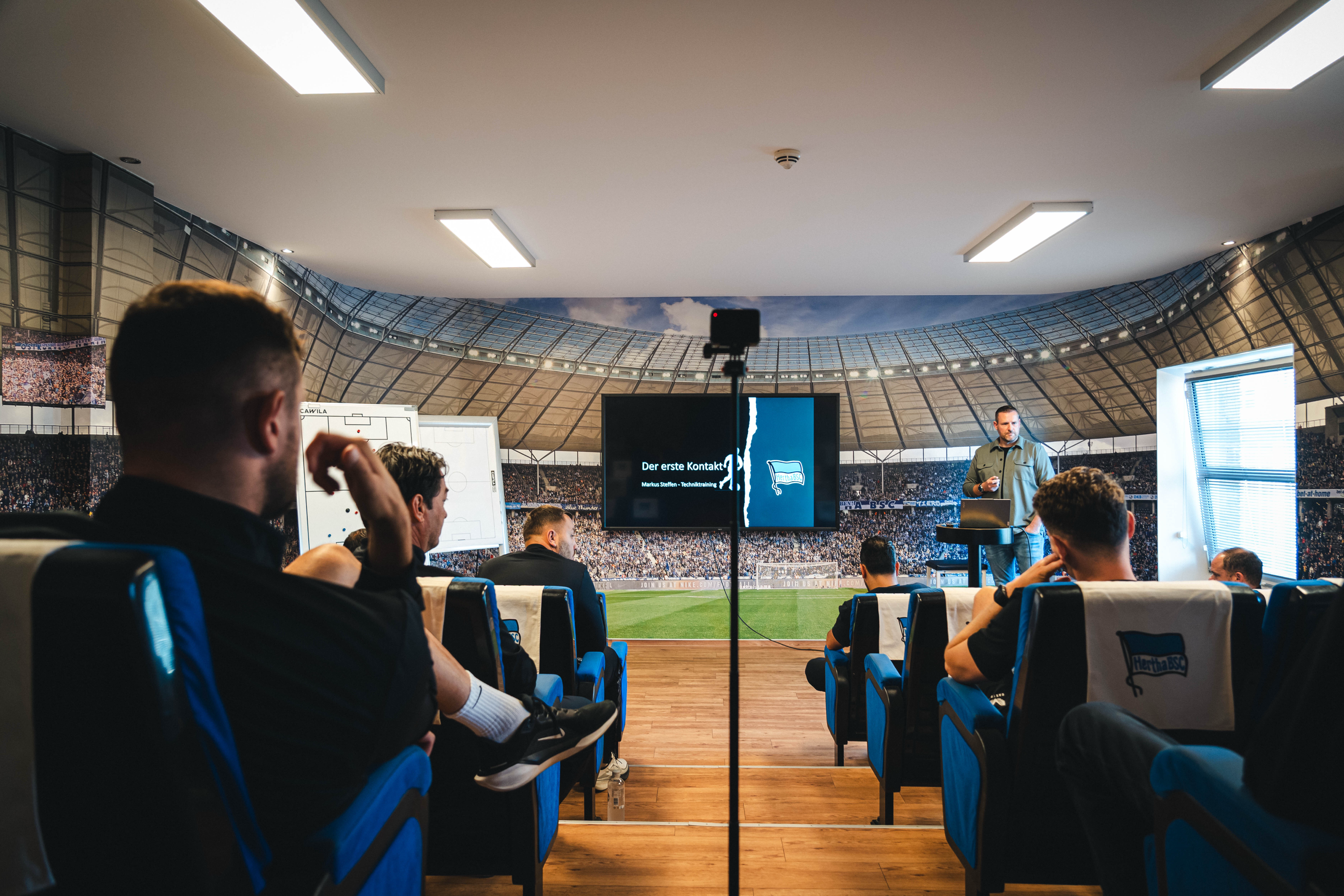 Unsere Akademietrainer beim Technik-Workshop.