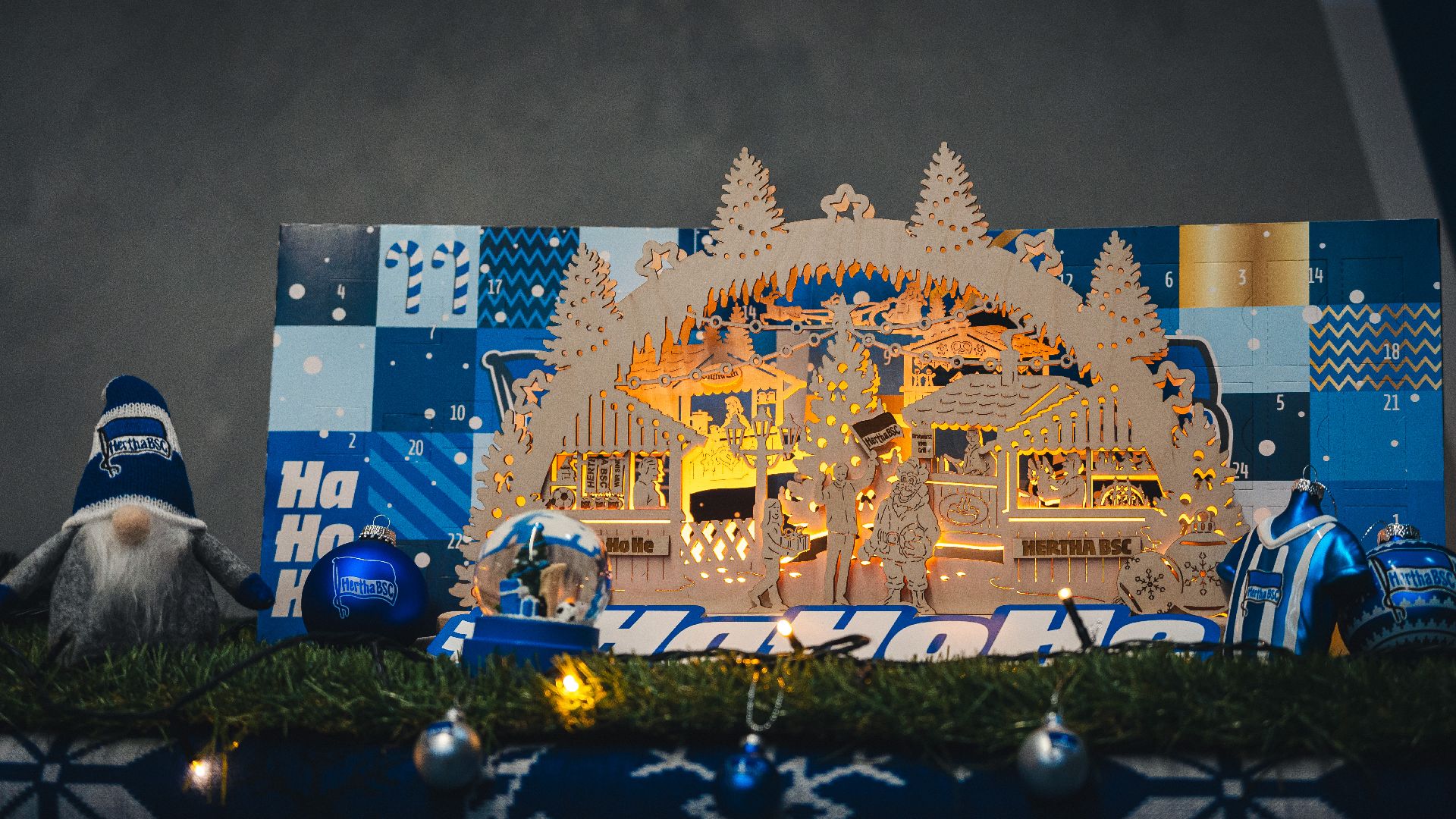 Die blau-weiße Weihnachtswelt.
